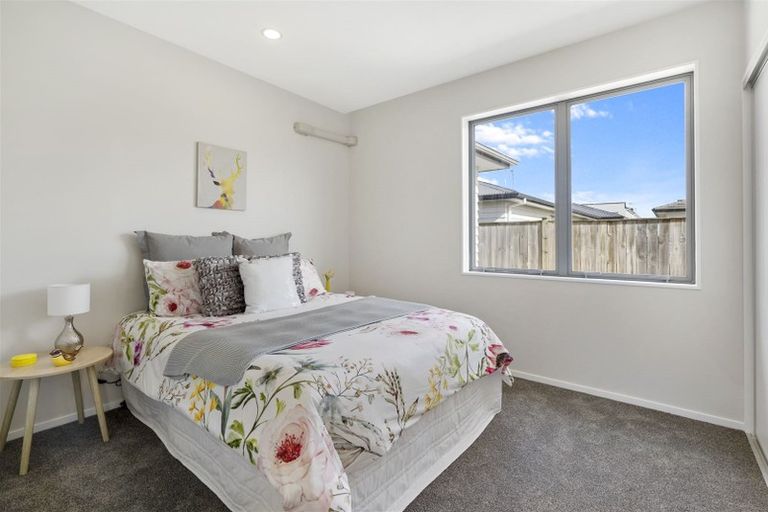 Photo of property in 23 Hollowout Street, Takanini, 2112