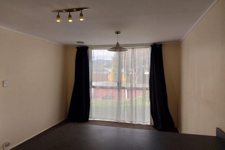 Photo of property in 18a Shakespeare Avenue, Trentham, Upper Hutt, 5018