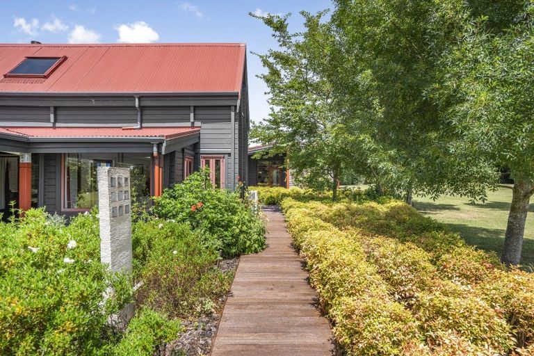 Photo of property in 66-66a Kuratawhiti Street, Greytown, 5712