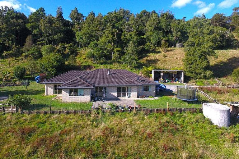 Photo of property in 208 Waihohonu Road, Waitomo, Otorohanga, 3977