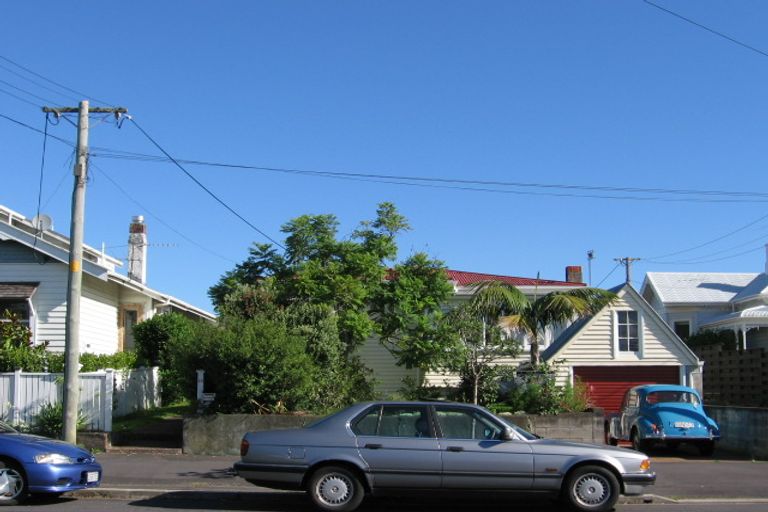 Photo of property in 15 Calliope Road, Devonport, Auckland, 0624