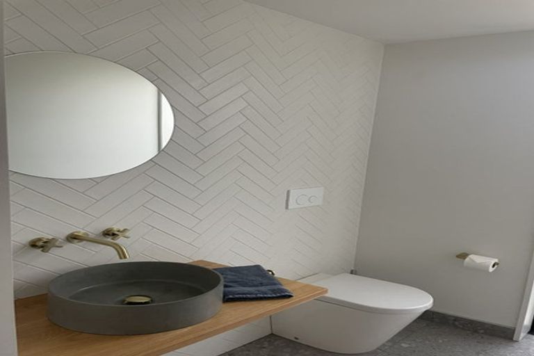 Photo of property in 11 Kereru Crescent, Wanaka, 9305