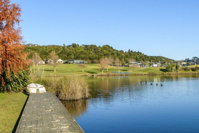 Photo of property in 9 Rotomanu Place, Pyes Pa, Tauranga, 3112