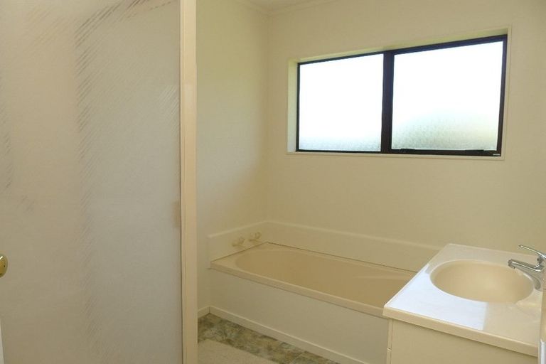 Photo of property in 7/60 Ruapehu Street, Paraparaumu, 5032