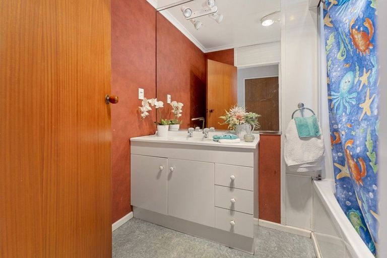 Photo of property in 4 Wye Street, Rongotea, 4476