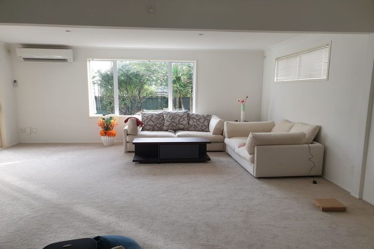 Photo of property in 68 Willis Road, Papakura, 2110