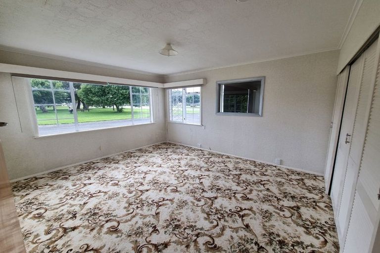 Photo of property in 2 Denbigh Square, Feilding, 4702