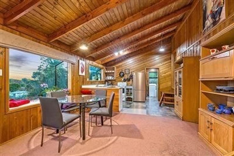 Photo of property in 55 Don Buck Road, Massey, Auckland, 0614