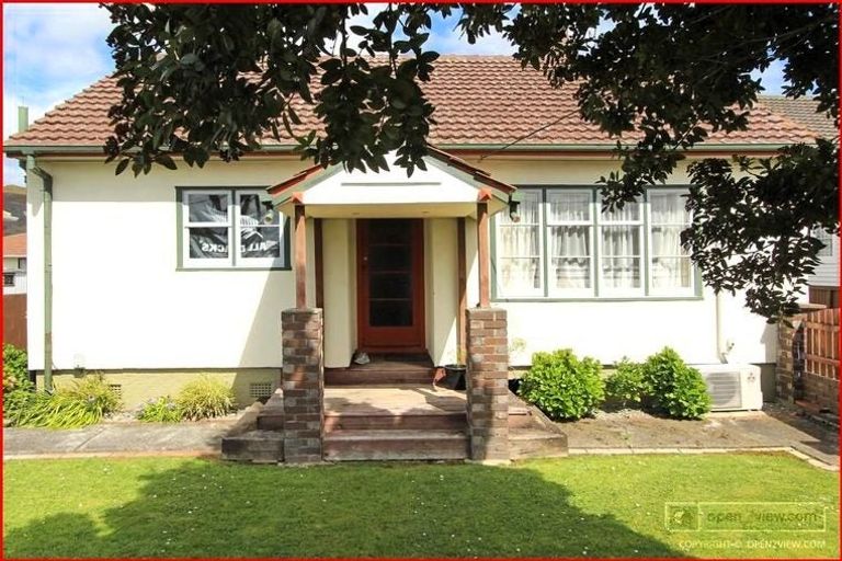 Photo of property in 24 Brees Street, Epuni, Lower Hutt, 5011