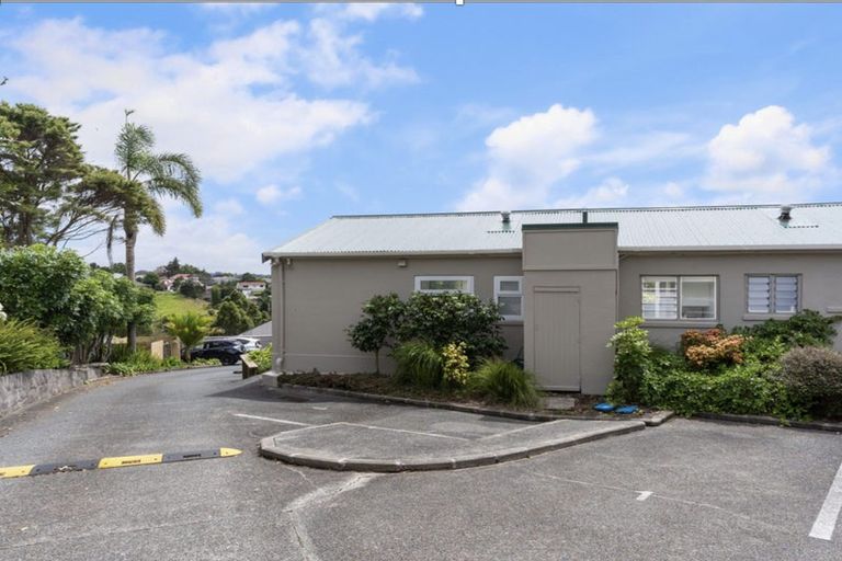 Photo of property in 1/37 Waipa Street, Birkenhead, Auckland, 0626