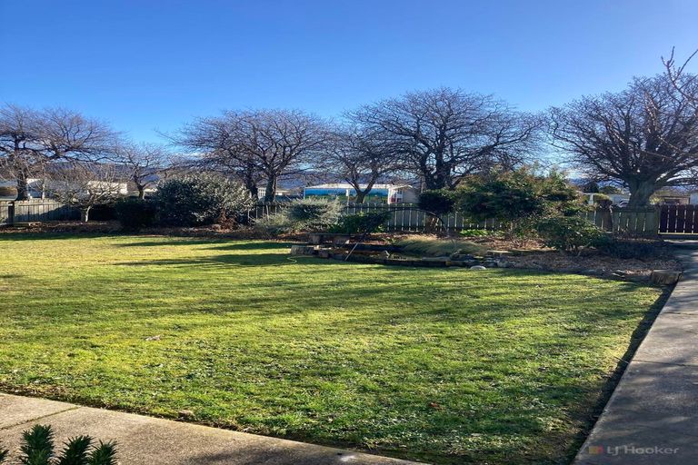 Photo of property in 3 Town Belt, Waimate, 7924