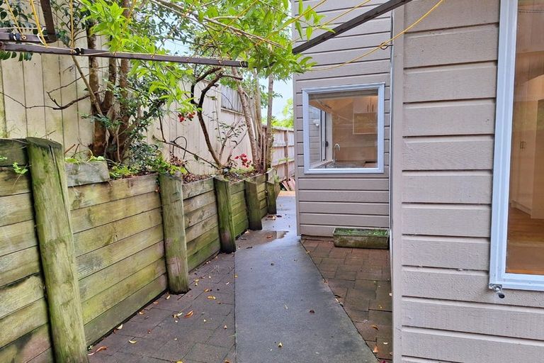 Photo of property in 2/172 Upland Road, Remuera, Auckland, 1050
