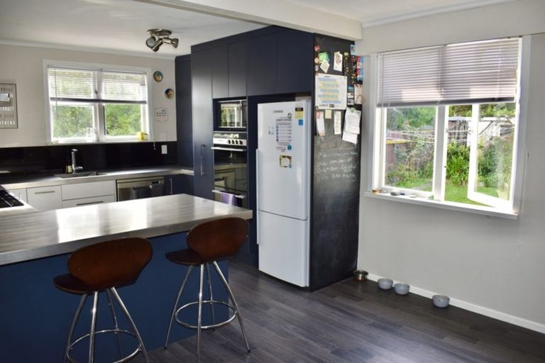 Photo of property in 161 Waerenga Road, Otaki, 5512