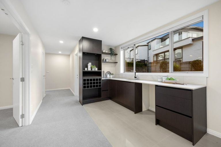 Photo of property in 7 Bounty Road, Long Bay, Auckland, 0630