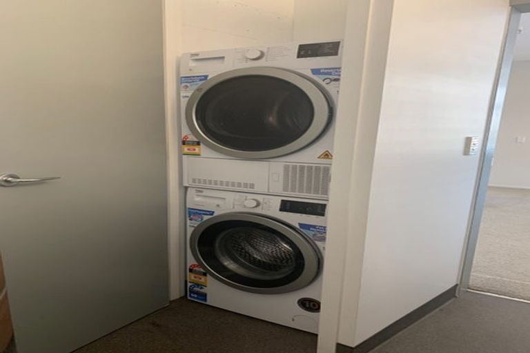 Photo of property in Rostrevor House, 3/130a Vivian Street, Te Aro, Wellington, 6011