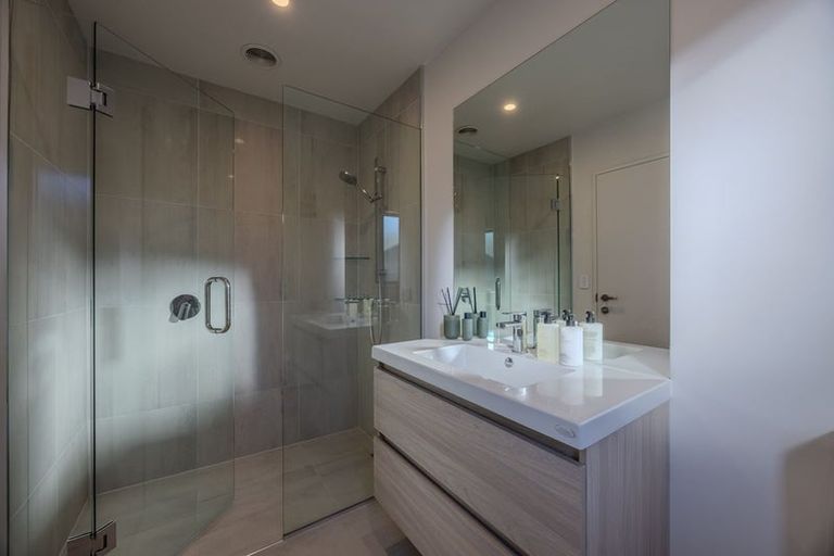 Photo of property in 207 Aubrey Road, Wanaka, 9305