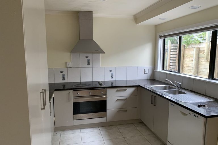 Photo of property in 41 Forrest Hill Road, Milford, Auckland, 0620