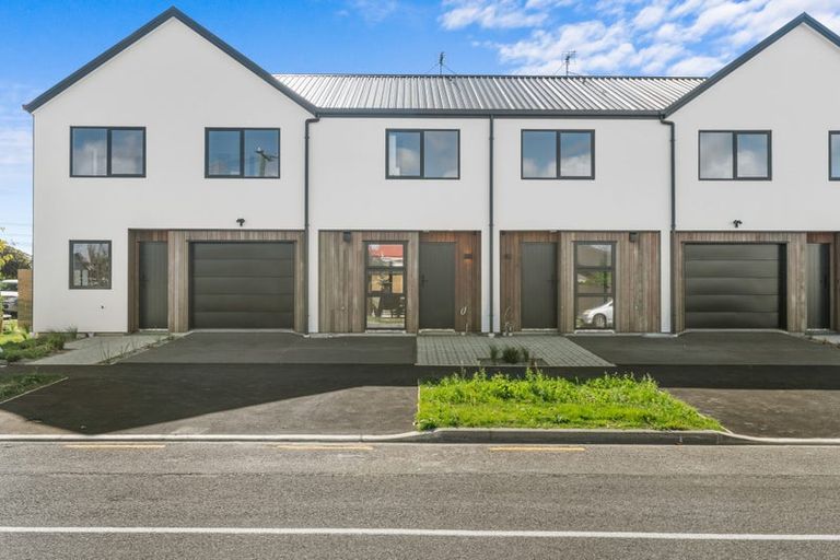 Photo of property in 2/7 Gresford Street, Edgeware, Christchurch, 8013