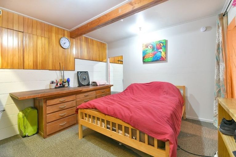 Photo of property in 5 Mayfair Crescent, Mairangi Bay, Auckland, 0630