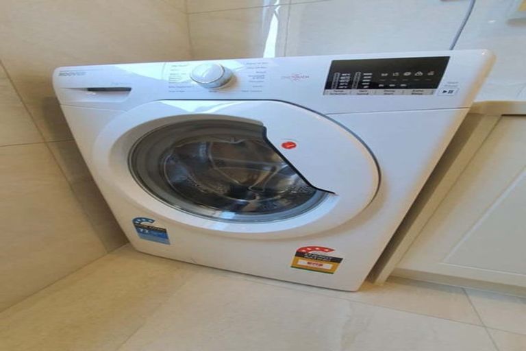 Photo of property in 44 Tir Conaill Avenue, Flat Bush, Auckland, 2019