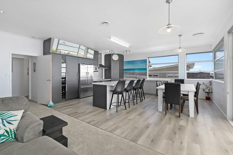 Photo of property in 3 Pukehina Parade, Pukehina, Te Puke, 3189