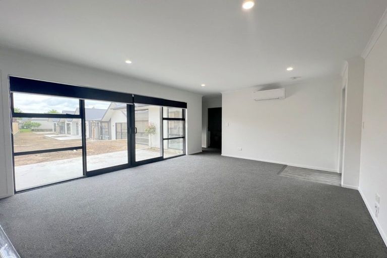 Photo of property in 2/73 Cullimore Street, Pukete, Hamilton, 3200