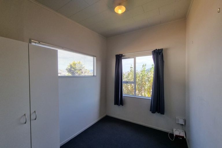 Photo of property in 5/18 Lambley Road, Titahi Bay, Porirua, 5022