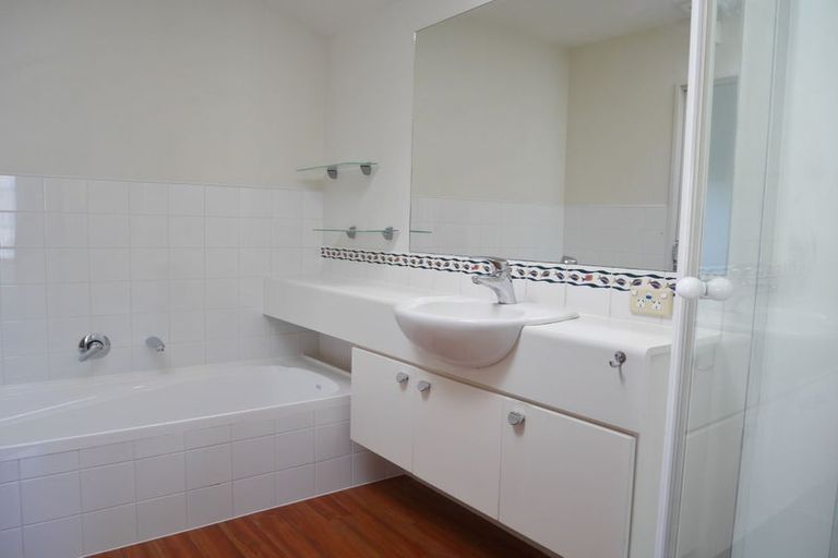 Photo of property in 66b Peverel Street, Riccarton, Christchurch, 8041