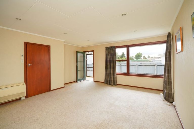 Photo of property in 33b Queen Street, Otautau, 9610