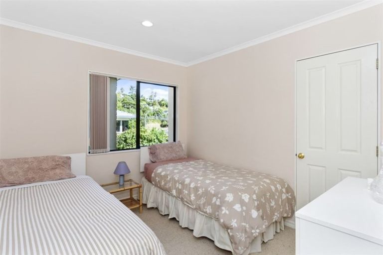 Photo of property in 8 Oteki Park Drive, Welcome Bay, Tauranga, 3112