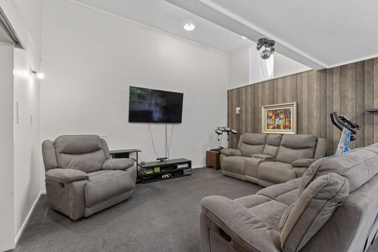 Photo of property in 23a Coates Street, Tawa, Wellington, 5028