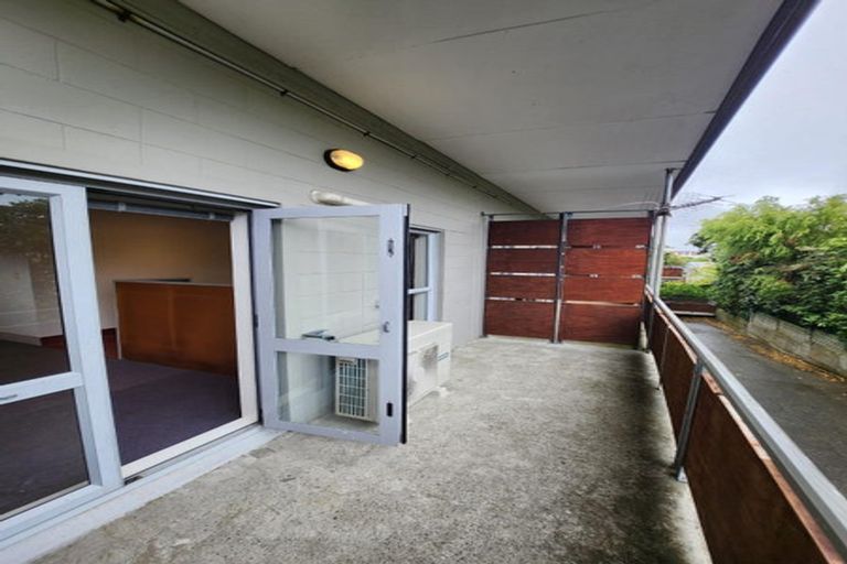 Photo of property in 5/112 Mairangi Road, Wilton, Wellington, 6012