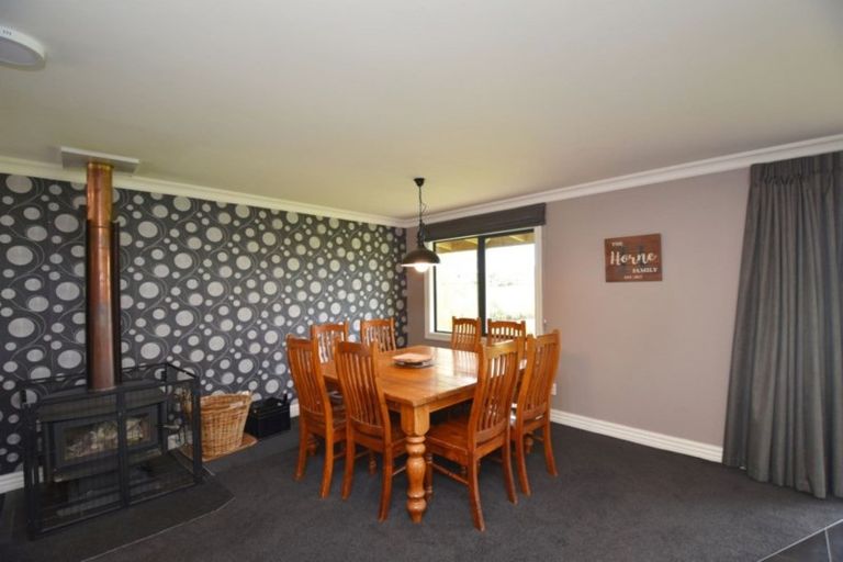 Photo of property in 11 Knutsford Road, Otautau, 9610