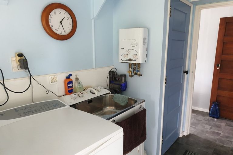 Photo of property in 85 Te Pahi River Drive, Paparoa, Maungaturoto, 0583