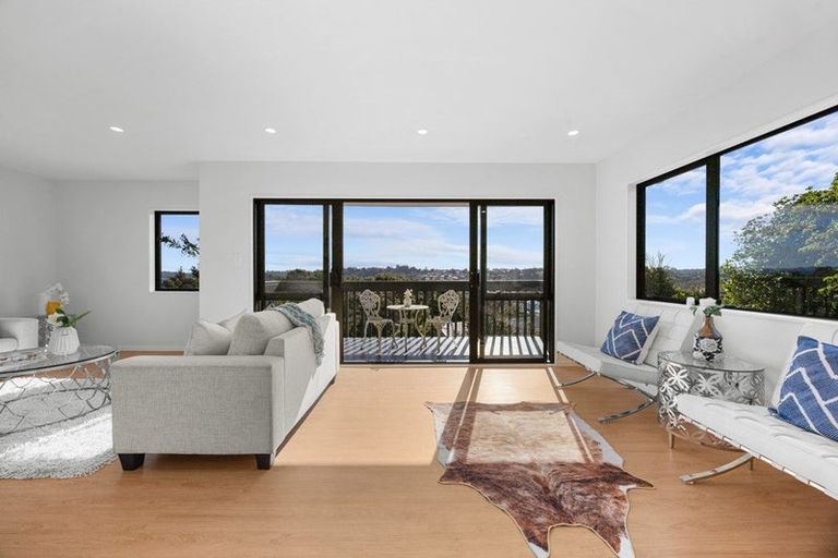 Photo of property in 20 Stanley Road, Glenfield, Auckland, 0629