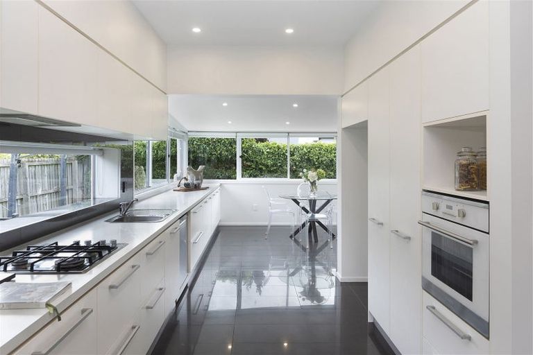 Photo of property in 5 Gambia Street, Papanui, Christchurch, 8053