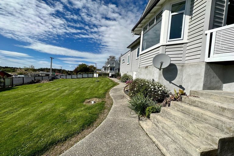 Photo of property in 2 Armstrong Street, Balclutha, 9230
