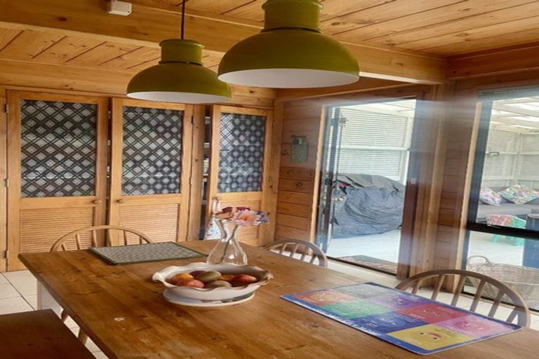 Photo of property in 8 Zealandia Road, Manly, Whangaparaoa, 0930