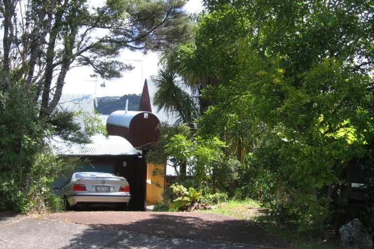 Photo of property in 28 Oruamo Place, Beach Haven, Auckland, 0626