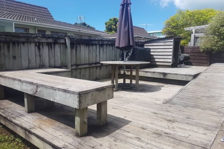 Photo of property in 1/360 Bucklands Beach Road, Bucklands Beach, Auckland, 2012