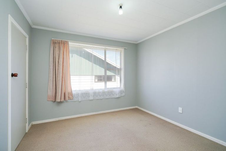 Photo of property in 63 Stirrat Street, Kingswell, Invercargill, 9812