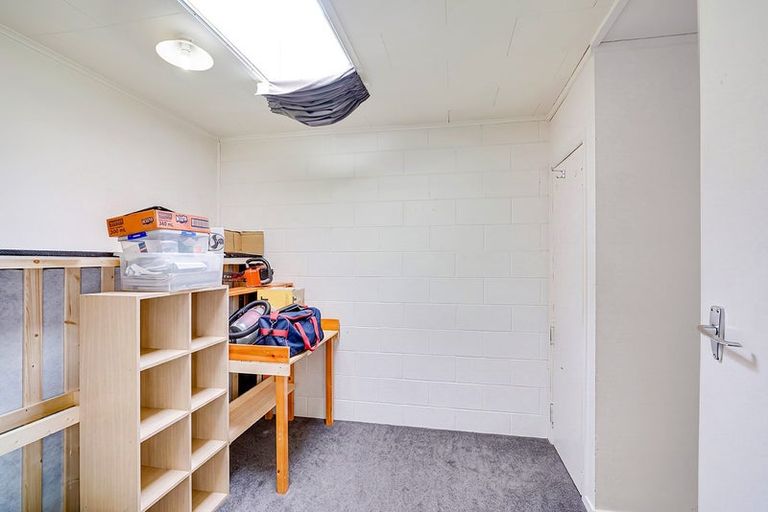 Photo of property in 9/3 Tralee Place, Hillcrest, Hamilton, 3216
