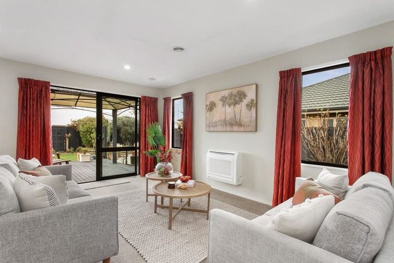 Photo of property in 4 Cayman Close, Shirley, Christchurch, 8052