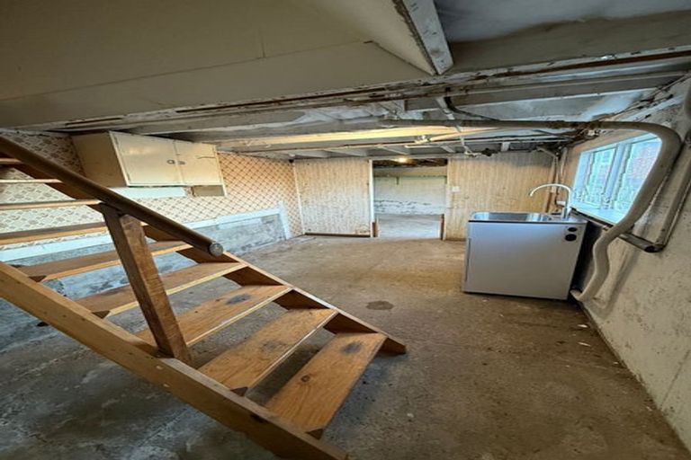 Photo of property in 215 Clyde Street, Balclutha, 9230