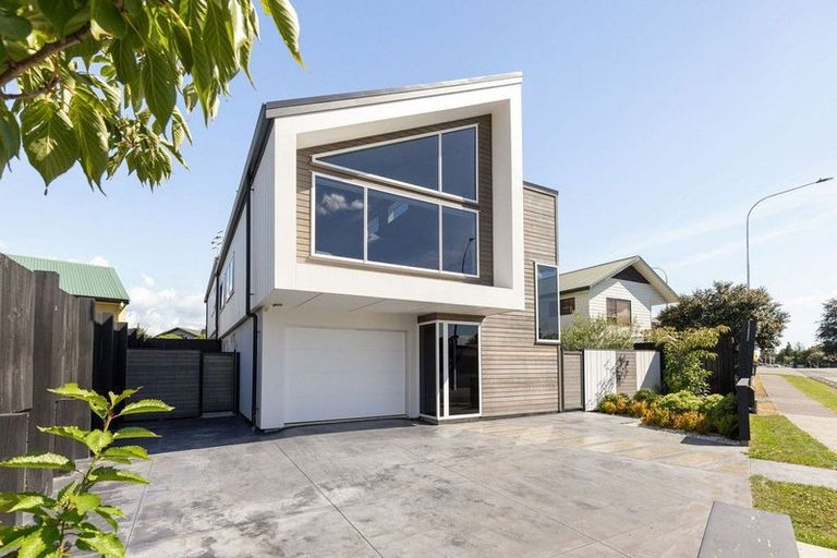 Photo of property in 162 Te Awe Awe Street, Hokowhitu, Palmerston North, 4410