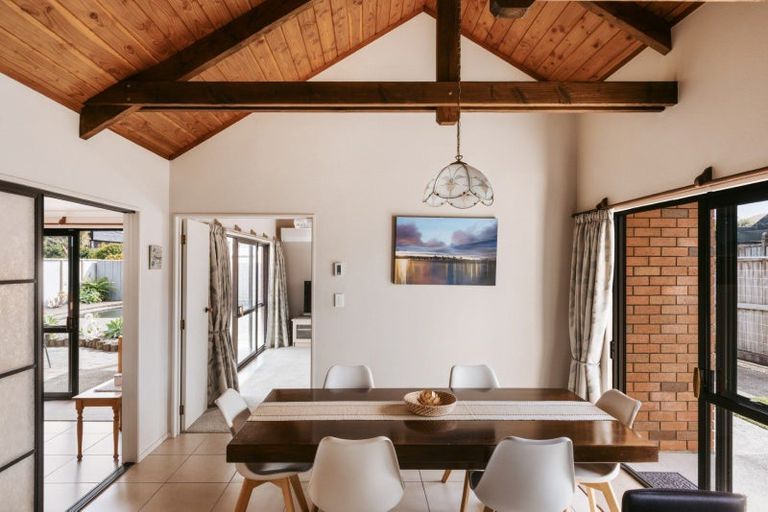 Photo of property in 117 Dickson Road, Papamoa Beach, Papamoa, 3118