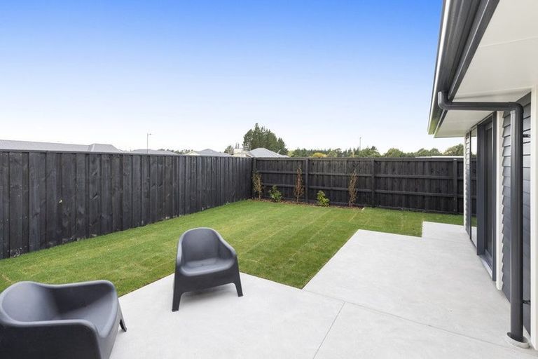 Photo of property in 40 Homestead Drive, Rangiora, 7400