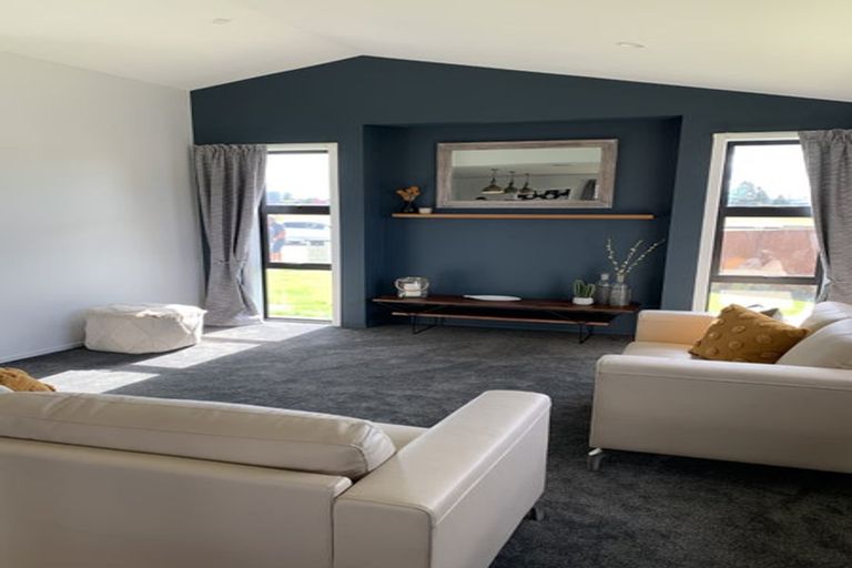 Photo of property in 1 Rapana Drive, Tuakau, 2121