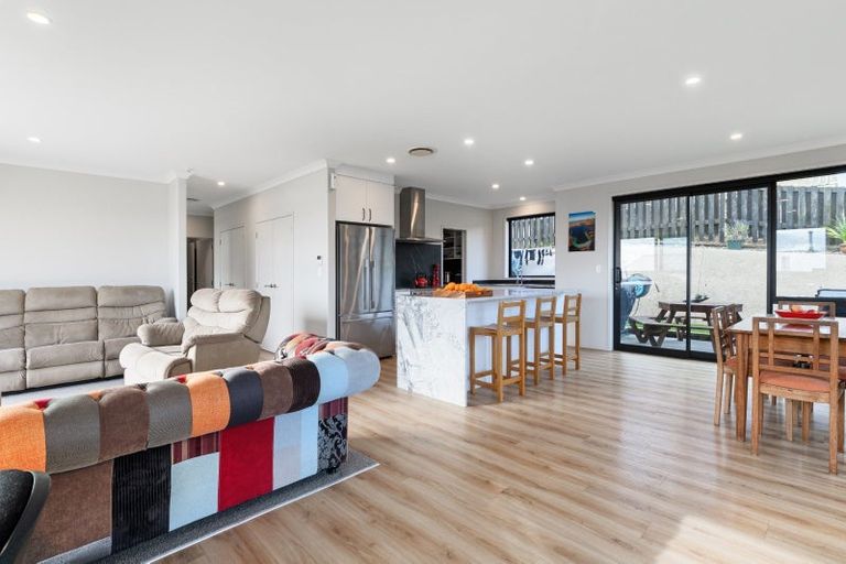 Photo of property in 356 Ngatai Road, Bellevue, Tauranga, 3110