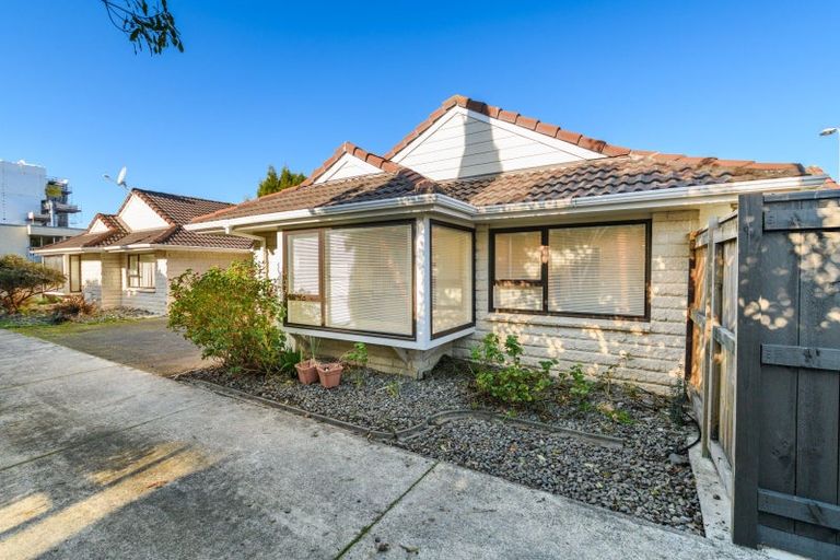 Photo of property in 54b Linton Street, West End, Palmerston North, 4410